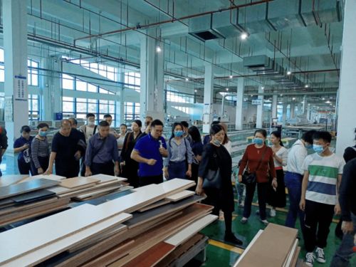 水性科天无毒全屋定制工厂团购直销会燃动全城，签单率超80% 云计算设备销售